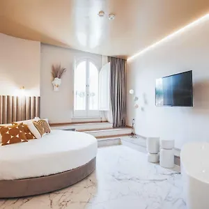 فندق سيتي, روما