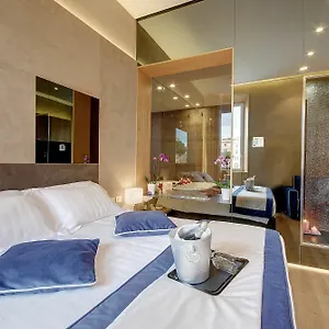 Sun Luxury Pantheon *** Rom
