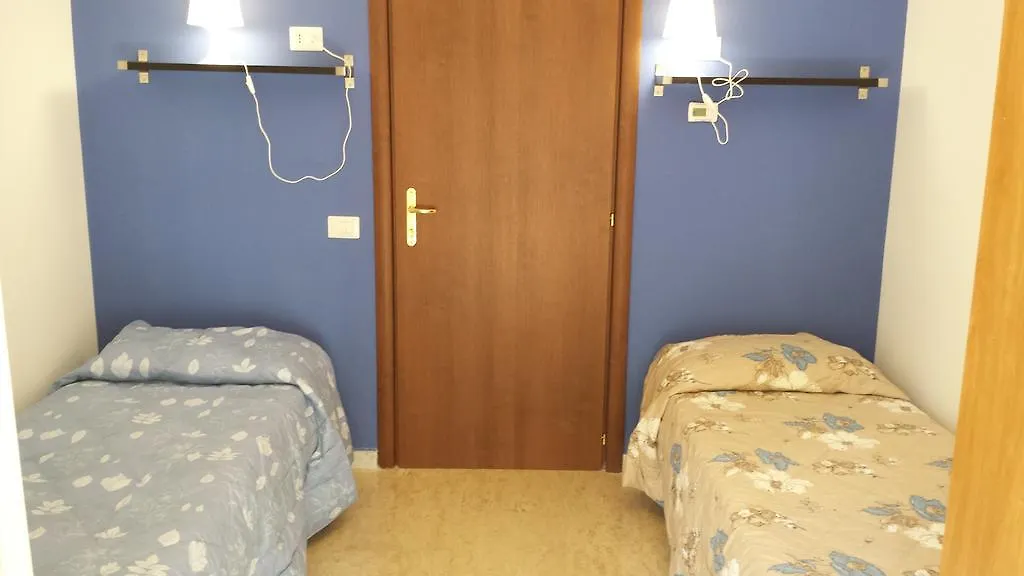Le Streghe Di Roma Guest House Italy