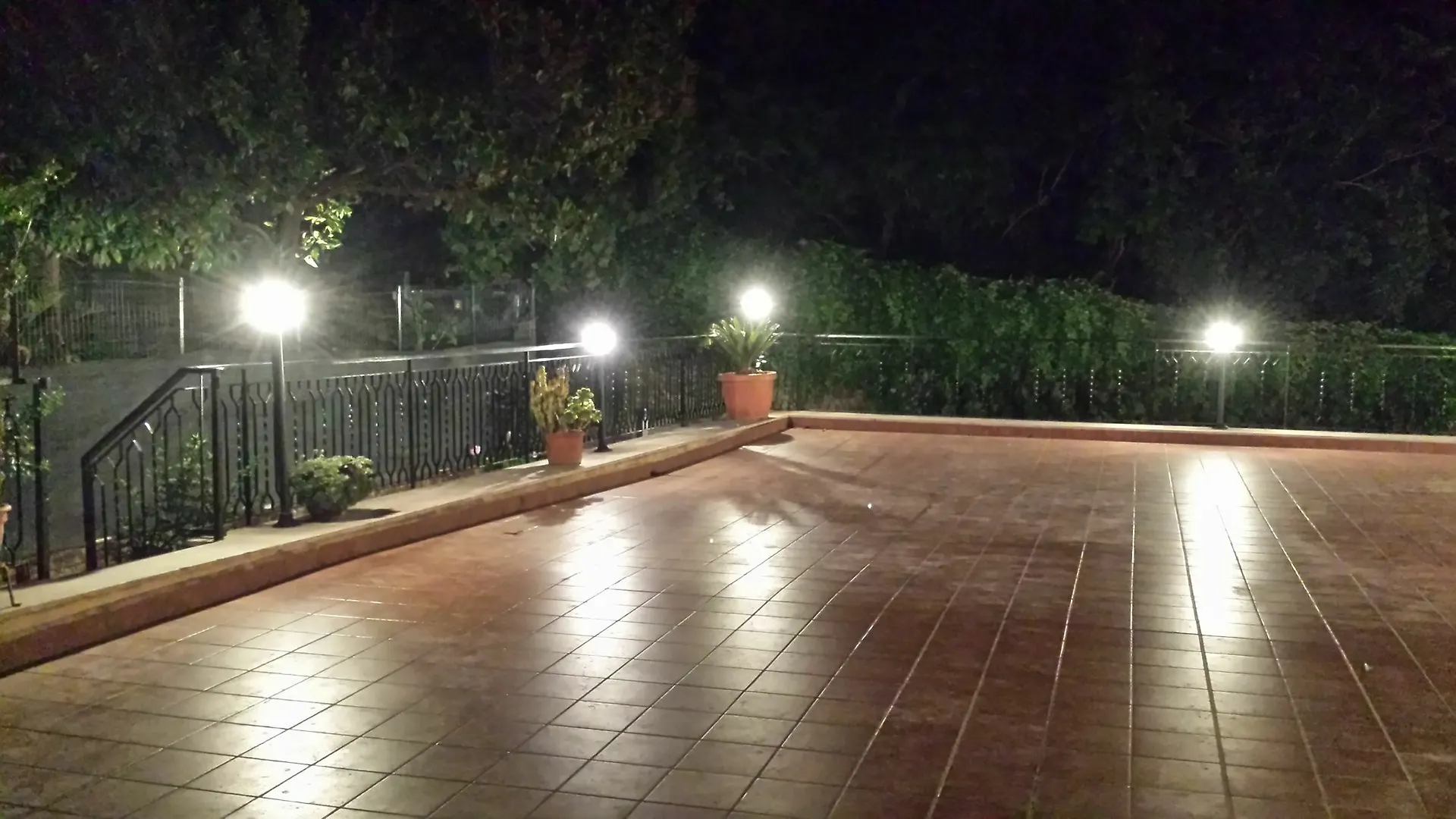 Le Streghe Di Roma Guest House 3*, Rome Italy